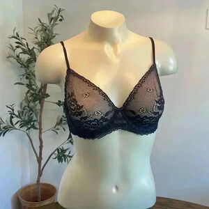 Victoria’s Secret Black Lace Bra 34C